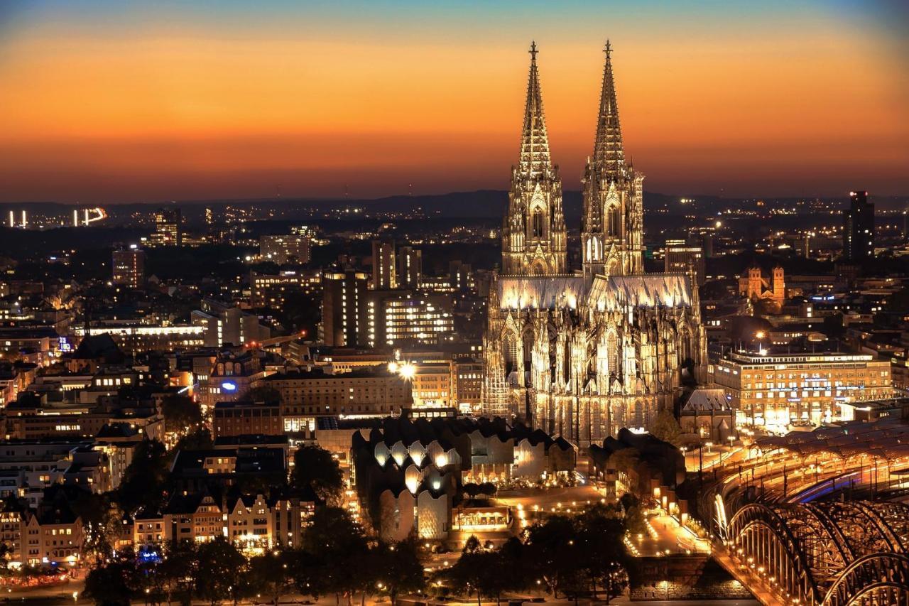 Modernes Appartement Im Gruenen - Stilvoll Und Komfortabel Cologne Extérieur photo