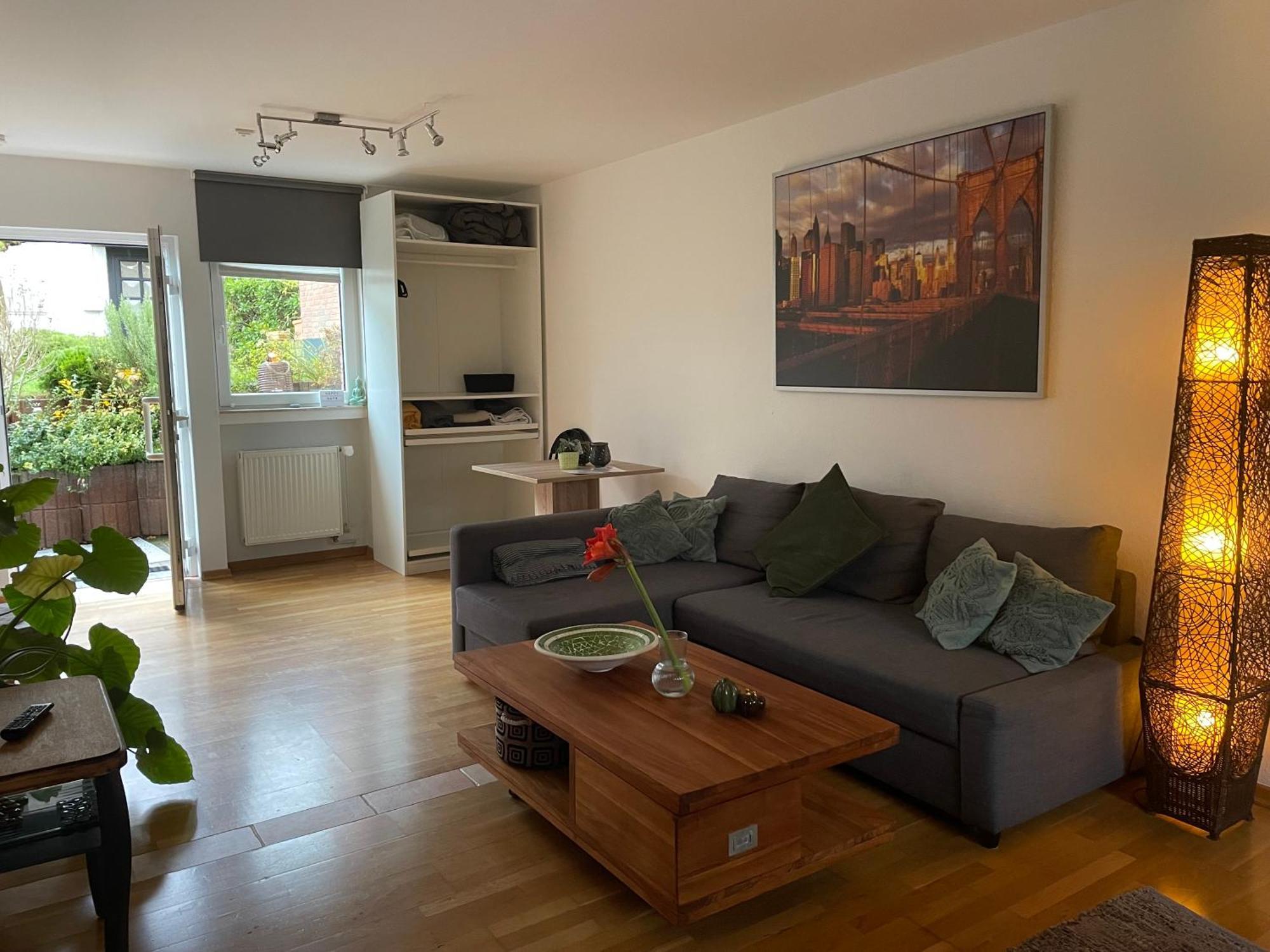 Modernes Appartement Im Gruenen - Stilvoll Und Komfortabel Cologne Extérieur photo